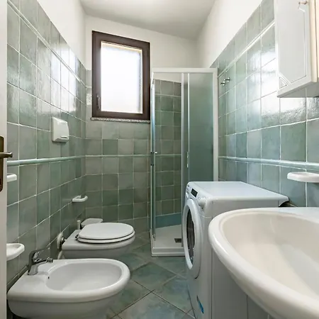Guesthost - The Travelling Suitcase Apartamento *
